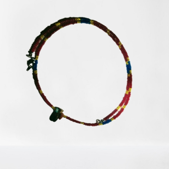 Beautiful sparkling beaded necklace - Picture 2 of 2